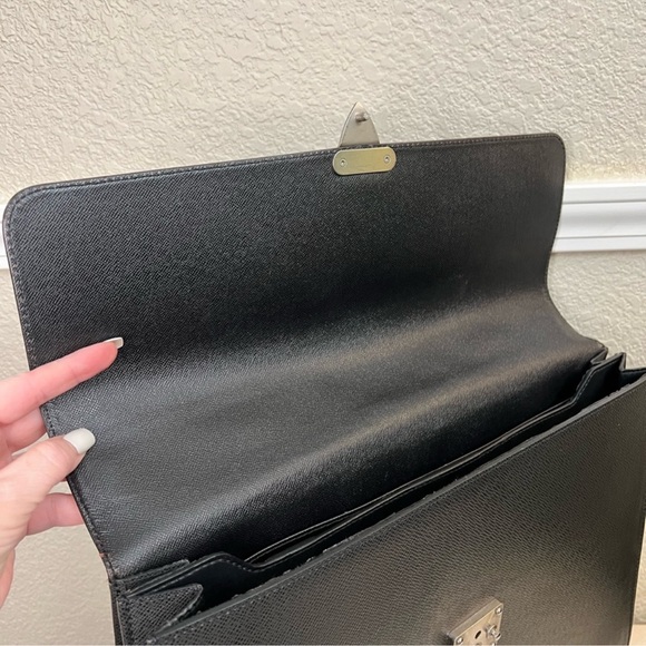 Louis Vuitton Tiaga Leather Serviette Briefcase in Black silver clasp authentic - Picture 8 of 16